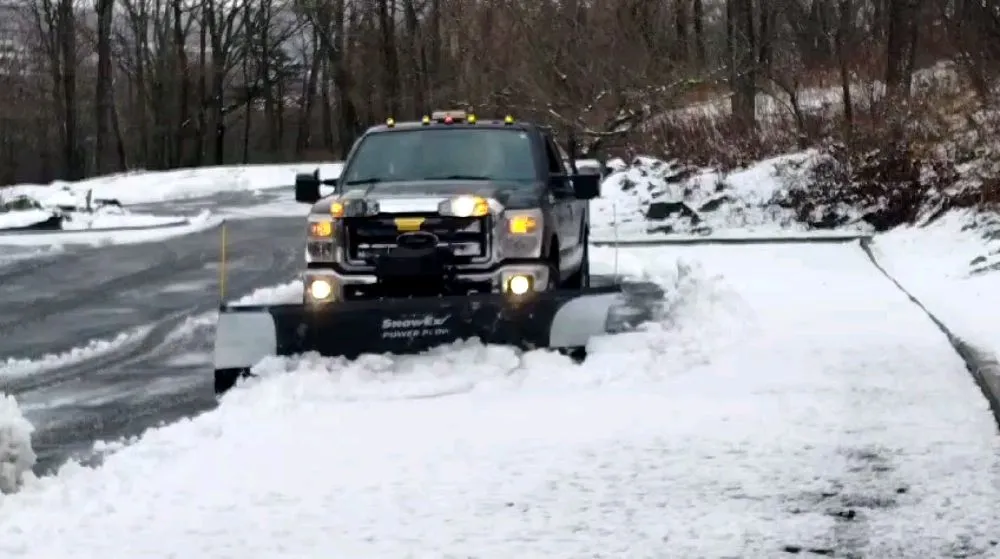 Reliable yard cleanup service for beautiful yards in Danbury, CT by E C Landscaping