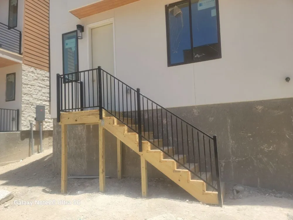 Reliable yard cleanup service near you across Georgetown, TX - E C U Fence Service