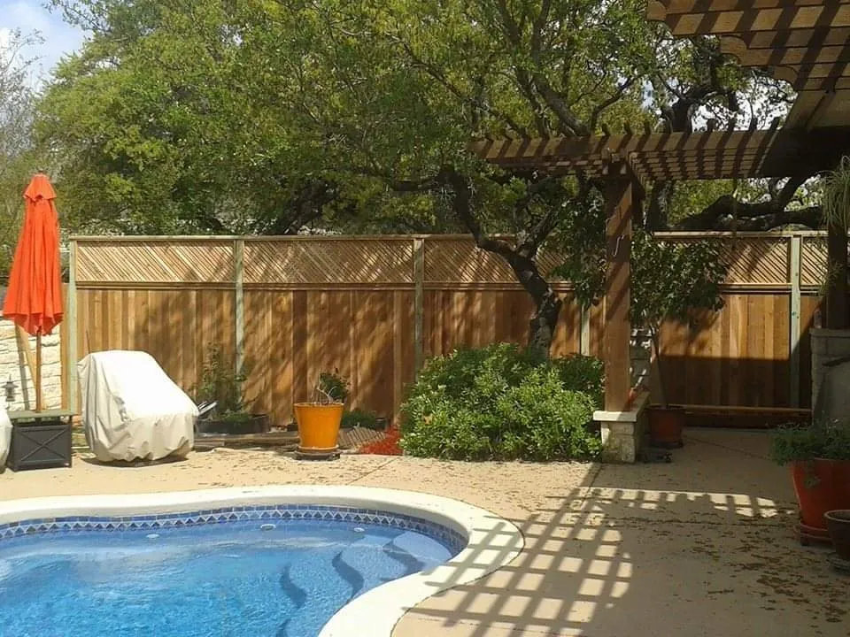 Top-rated lawn mowing service experts serving Georgetown, TX - E C U Fence Service