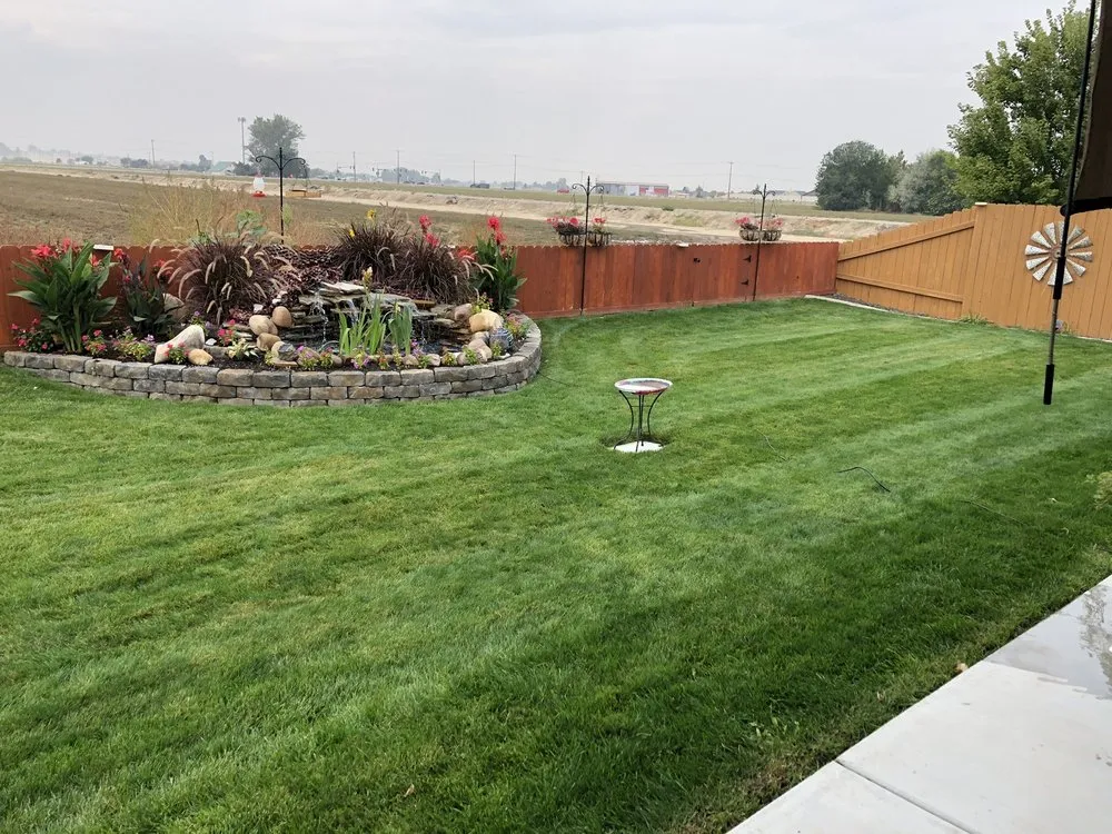 Top-rated garden landscaping in Caldwell, ID by E-Clips Complete Lawncare