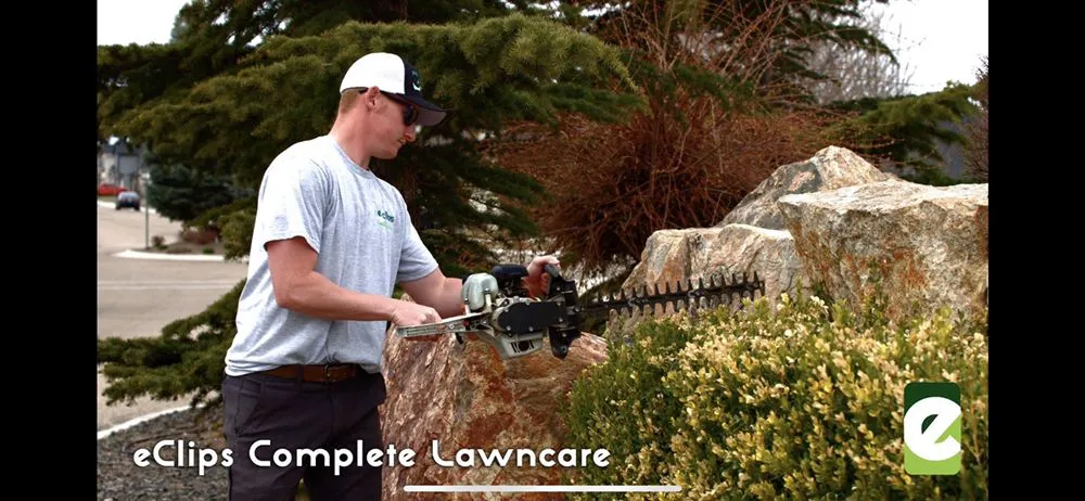 Expert garden landscaping experts serving Caldwell, ID - E-Clips Complete Lawncare
