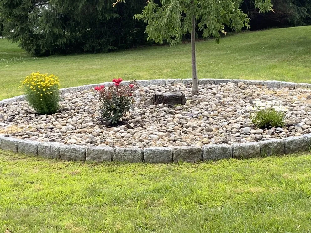 Custom lawn mowing service in Monroe, CT - E L Landscaping Services