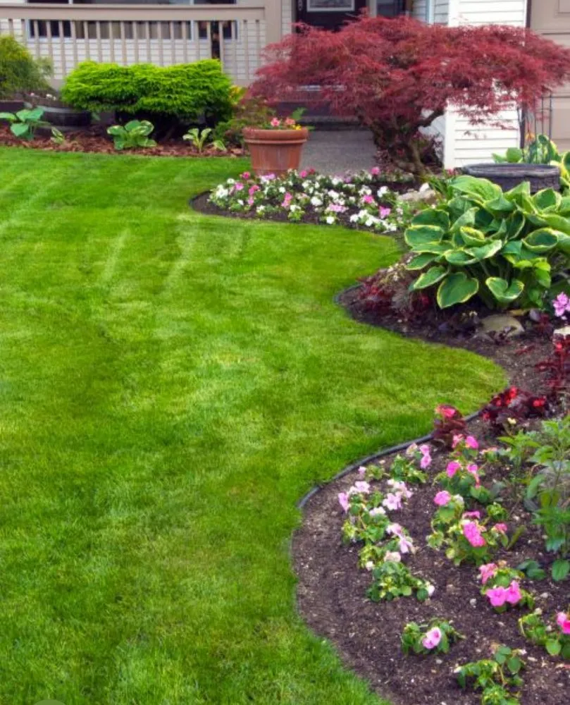 Top-rated garden landscaping in Mastic Beach, NY - E Lawn Care