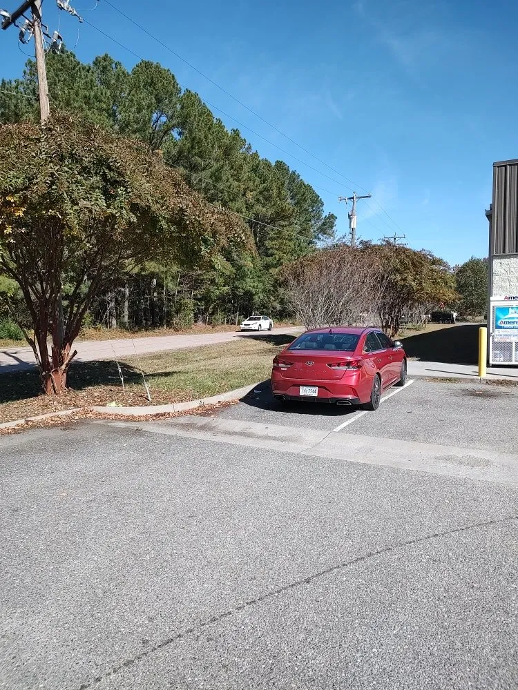 Custom lawn care service experts serving Culpeper, VA - E Lewis Services