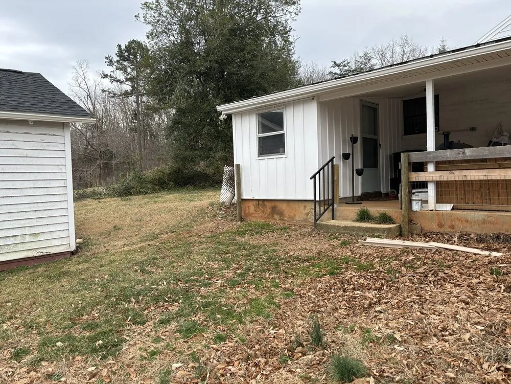 Local outdoor landscaping for beautiful yards in Culpeper, VA by E Lewis Services