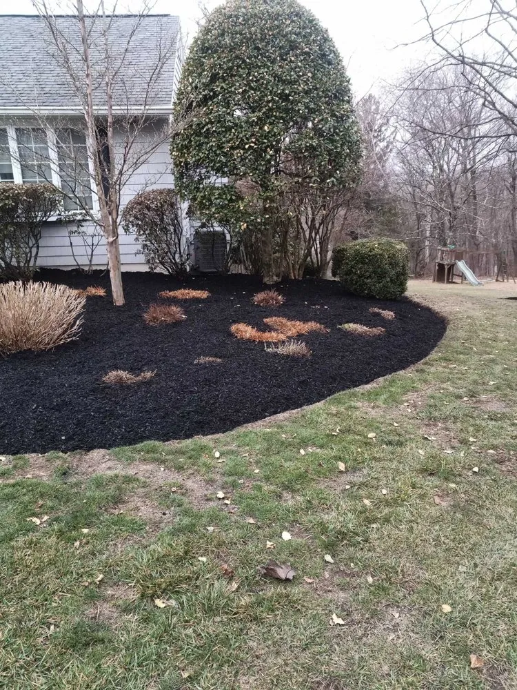 Professional lawn care service with custom design across Briarcliff Manor, NY - E Pani Landscape Service