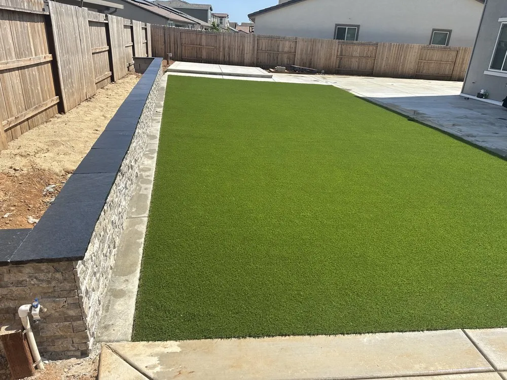 Local landscaping services experts serving Herald, CA - E. Perez Landscape