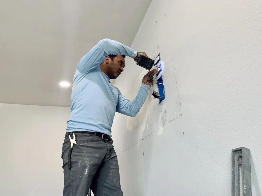 Trusted lawn mowing service in Las Vegas, NV - E R Handyman Services