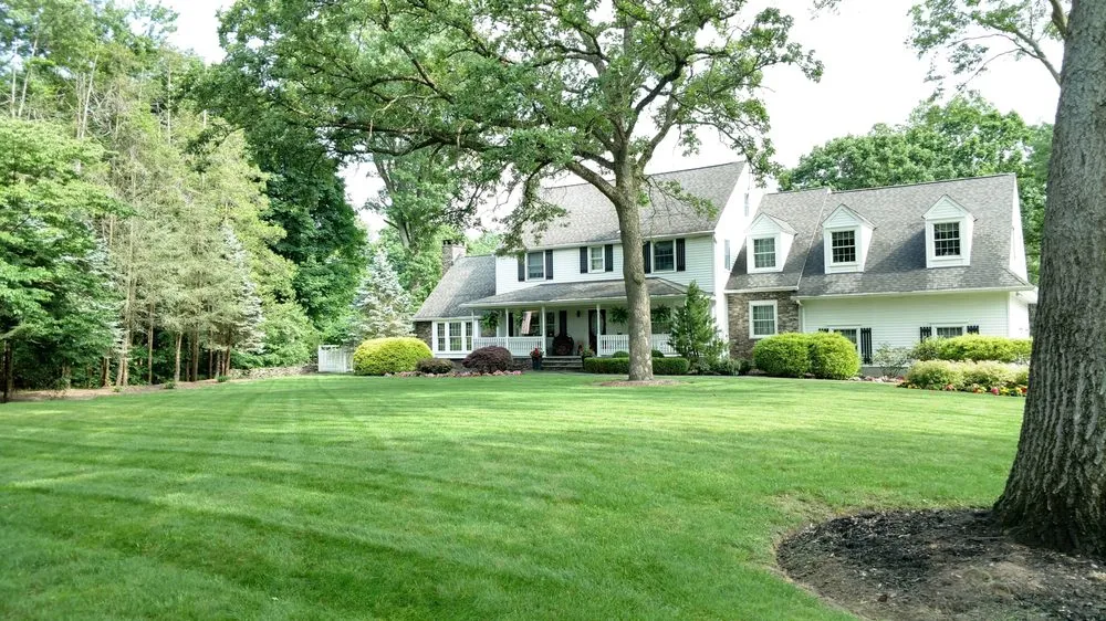 Affordable residential landscaping in Bloomingdale, NJ - E-Scape Lawn Service