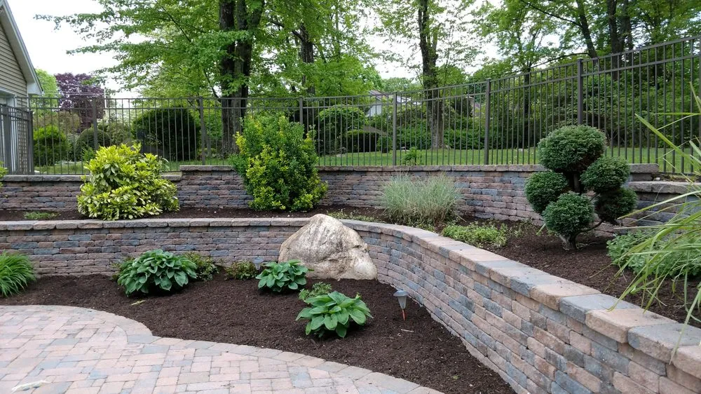 Reliable landscaping services experts serving Bloomingdale, NJ - E-Scape Lawn Service
