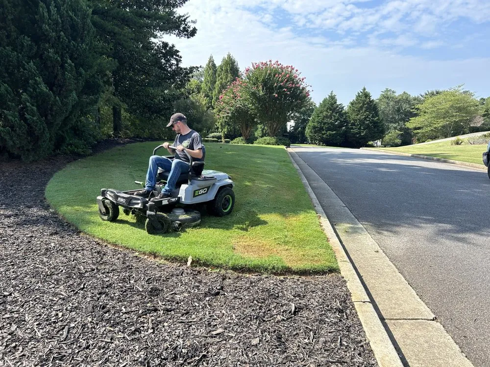 Affordable garden landscaping in Acworth, GA by E-Scapes Electric Lawn Care