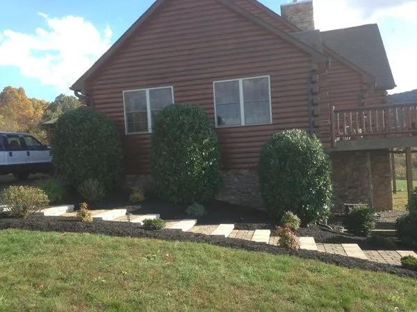 Professional landscape installation experts serving Front Royal, VA - E-Scapes