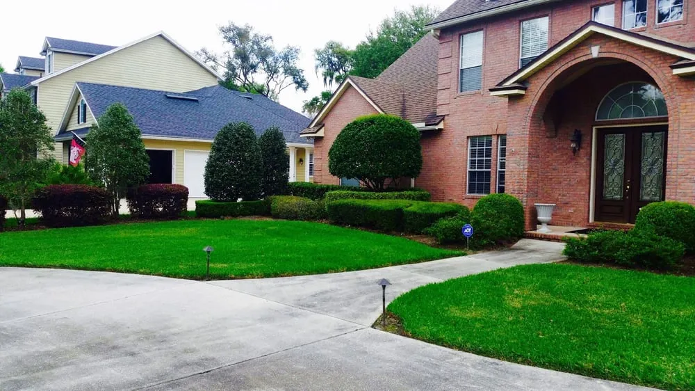 Top-rated outdoor landscaping for outdoor upgrades in Jacksonville, FL by E-scapes Lawn Care