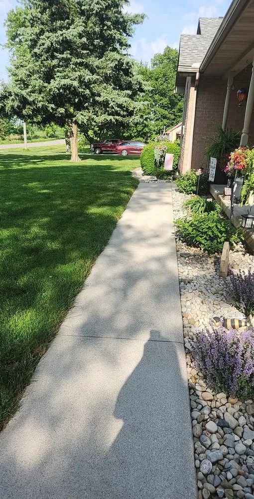 Professional yard cleanup service in Sidney, OH by E-Z Kleen Exterior Cleaning Services
