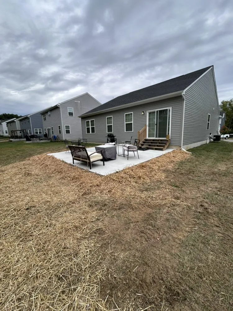 Local outdoor landscaping in Milford, OH by E Z Mowing & Landscaping