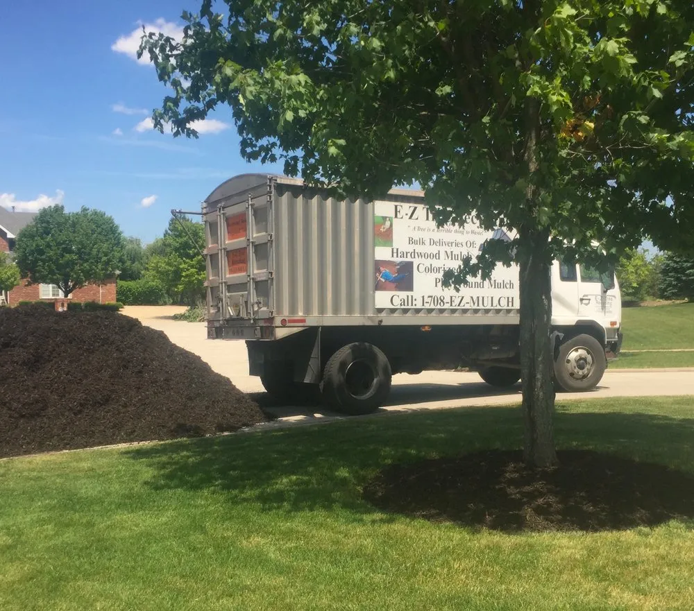 Expert yard maintenance experts serving Chicago, IL - E-Z Tree Recycling