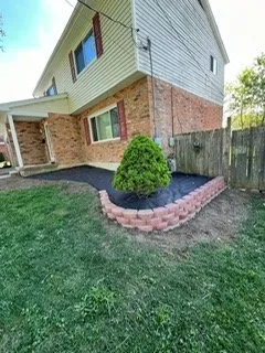 Local lawn care service experts serving Hamilton, OH - EA Ideal Solutions