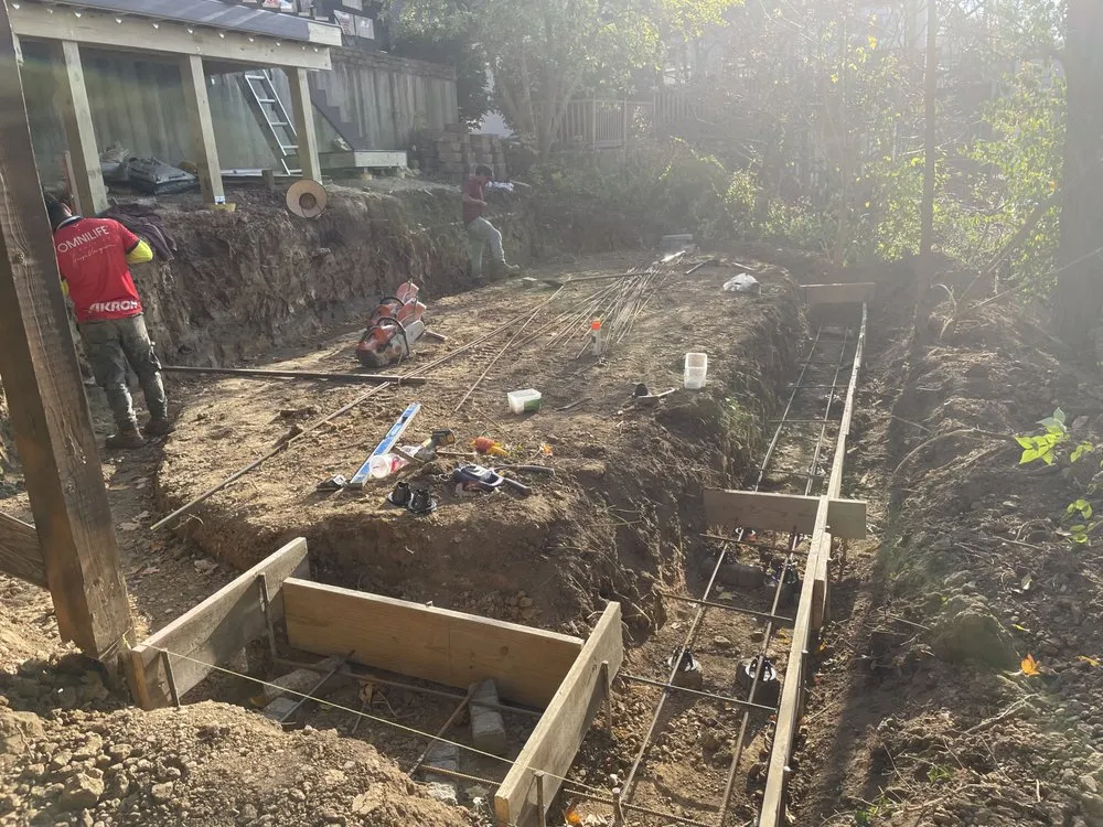 Top-rated lawn care service in Hamilton, OH - EA Ideal Solutions