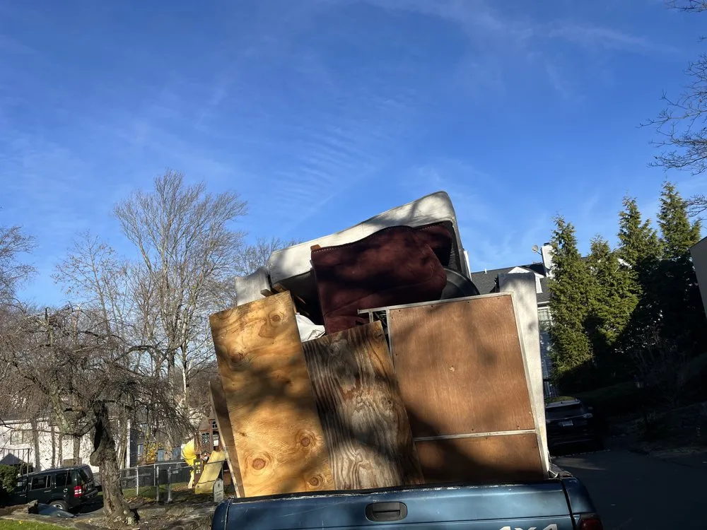 Local lawn care service for residential properties across Stamford, CT - E&A landscaping &Masonry&Home improvement