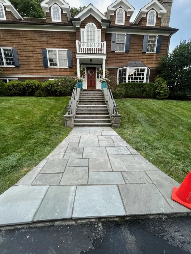 Expert landscape installation for homes in Stamford, CT by E&A landscaping &Masonry&Home improvement