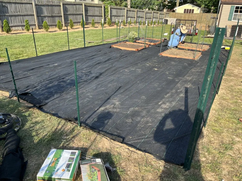 Top-rated outdoor landscaping experts serving Clarksville, TN - E&A Lawn & Landscaping