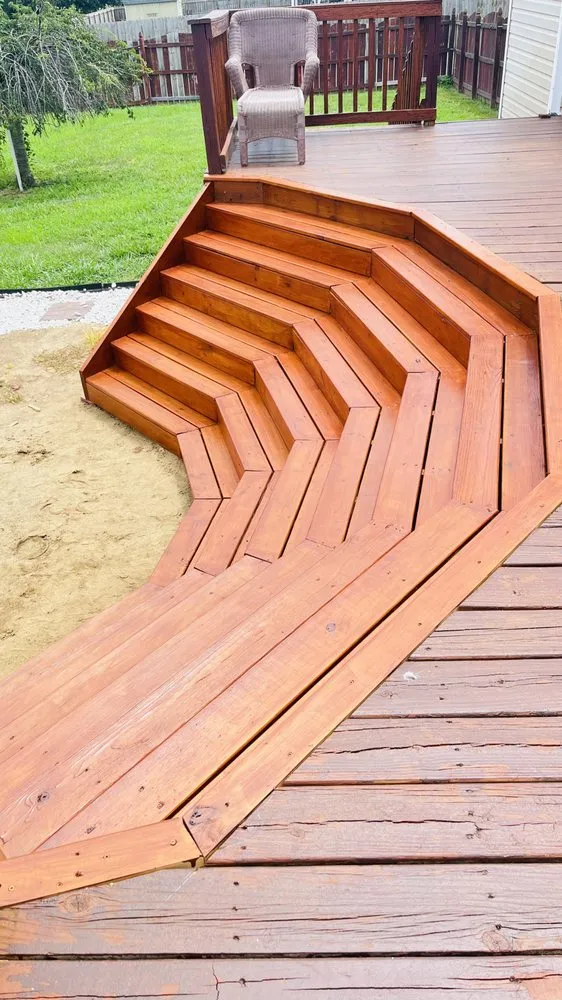 Custom residential landscaping experts serving Clarksville, TN - E&A Lawn & Landscaping