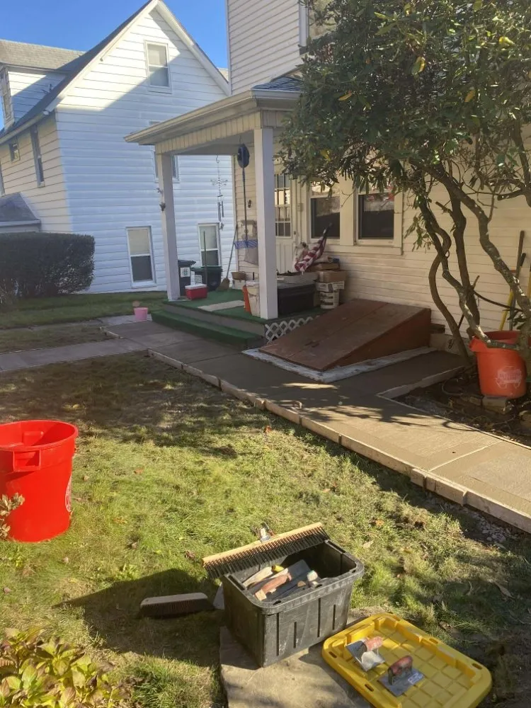 Custom yard cleanup service experts serving Carbondale, PA - E&A Lawncare