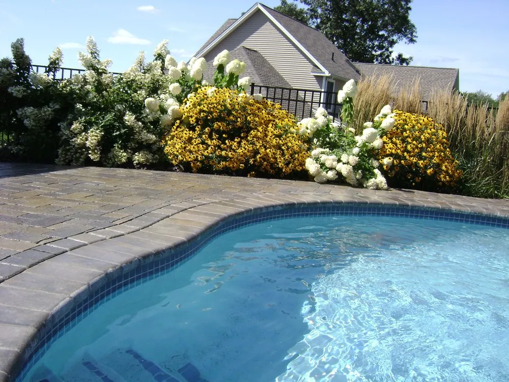 Custom outdoor landscaping in Glastonbury, CT by E.A. Quinn Landscape Contracting