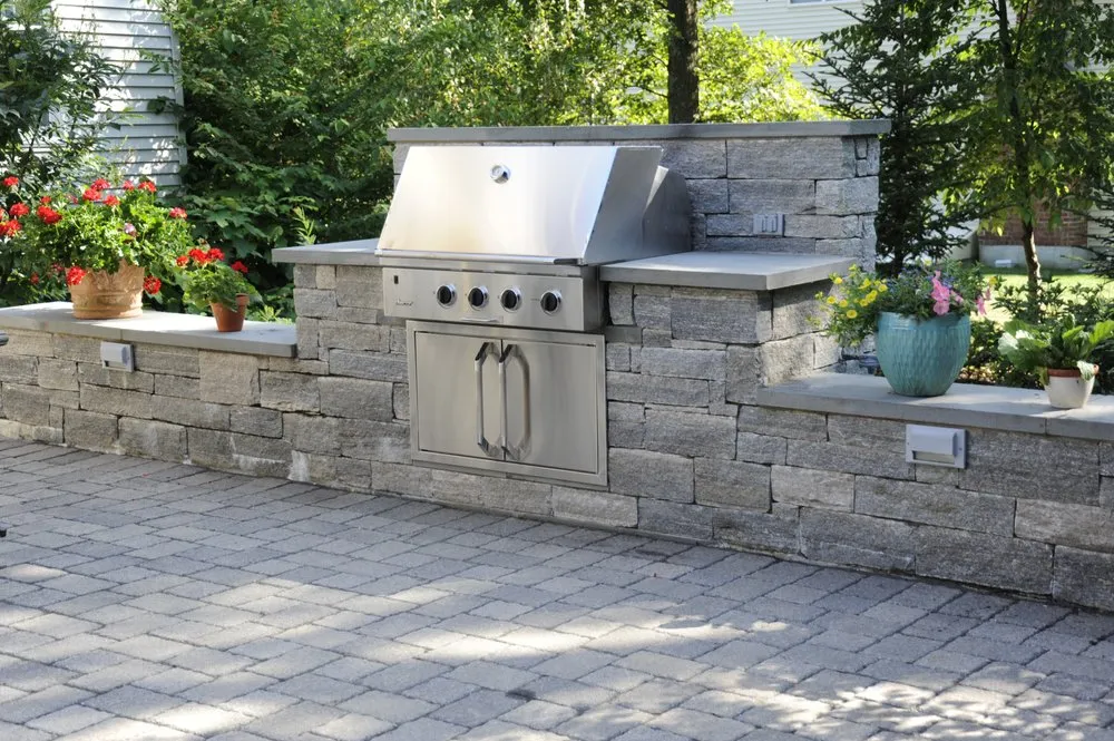 Affordable outdoor landscaping in Glastonbury, CT by E.A. Quinn Landscape Contracting