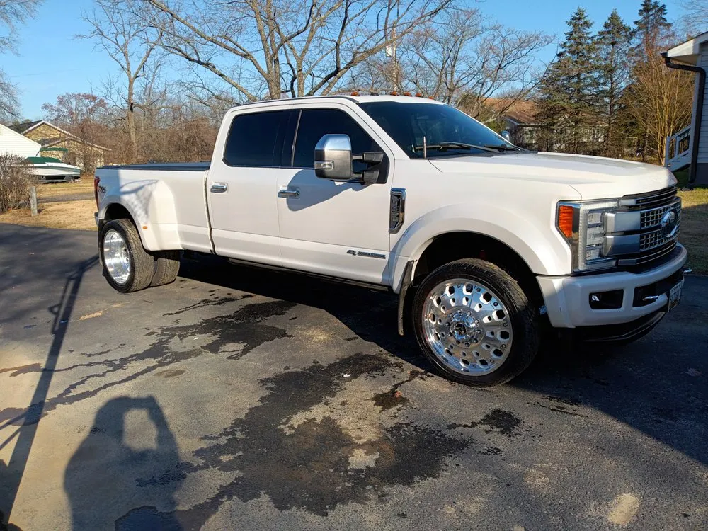 Top-rated lawn mowing service for year-round maintenance in Severna Park, MD by E&A Service's