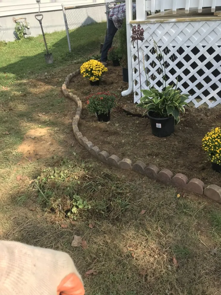 Affordable lawn mowing service for residential properties in Silver Spring, MD by EAA Landscaping