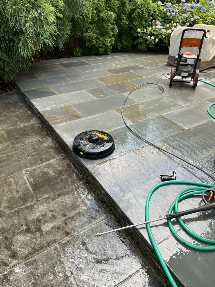 Professional garden landscaping in Silver Spring, MD by EAA Landscaping