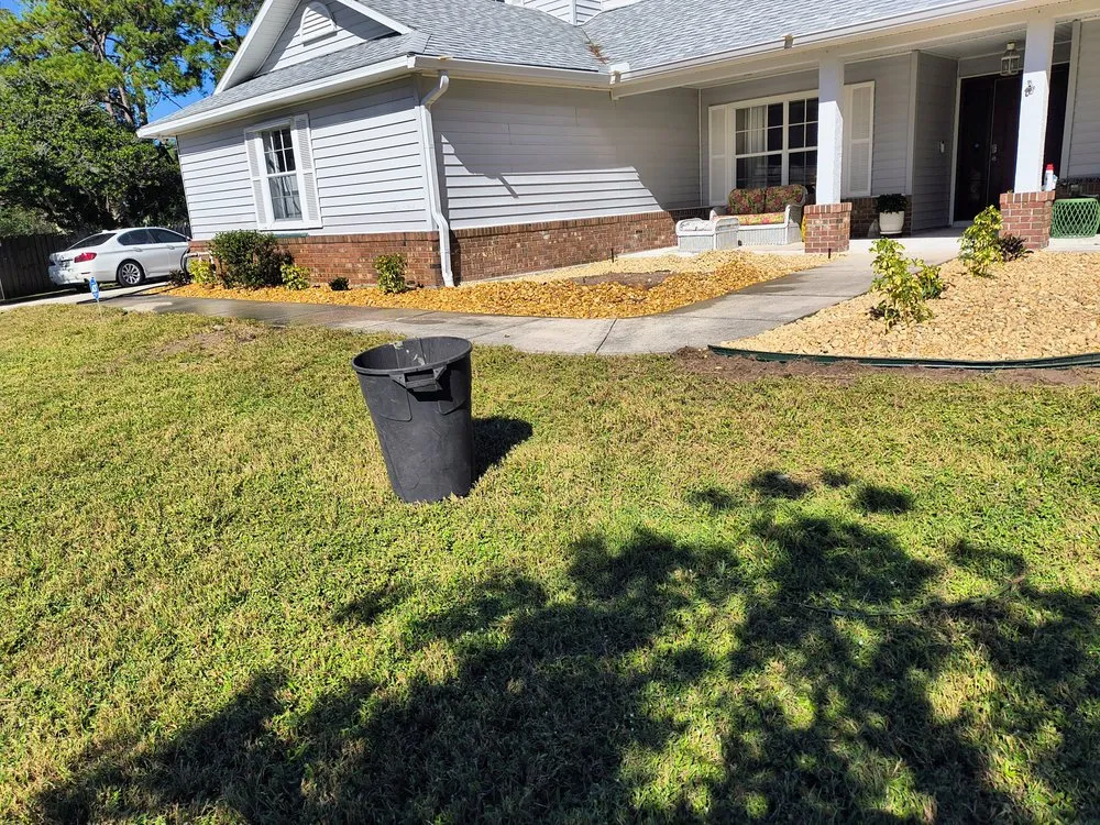 Expert yard maintenance in Melbourne, FL by Eac Landscaping