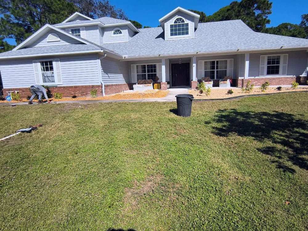 Custom yard maintenance in Melbourne, FL - Eac Landscaping