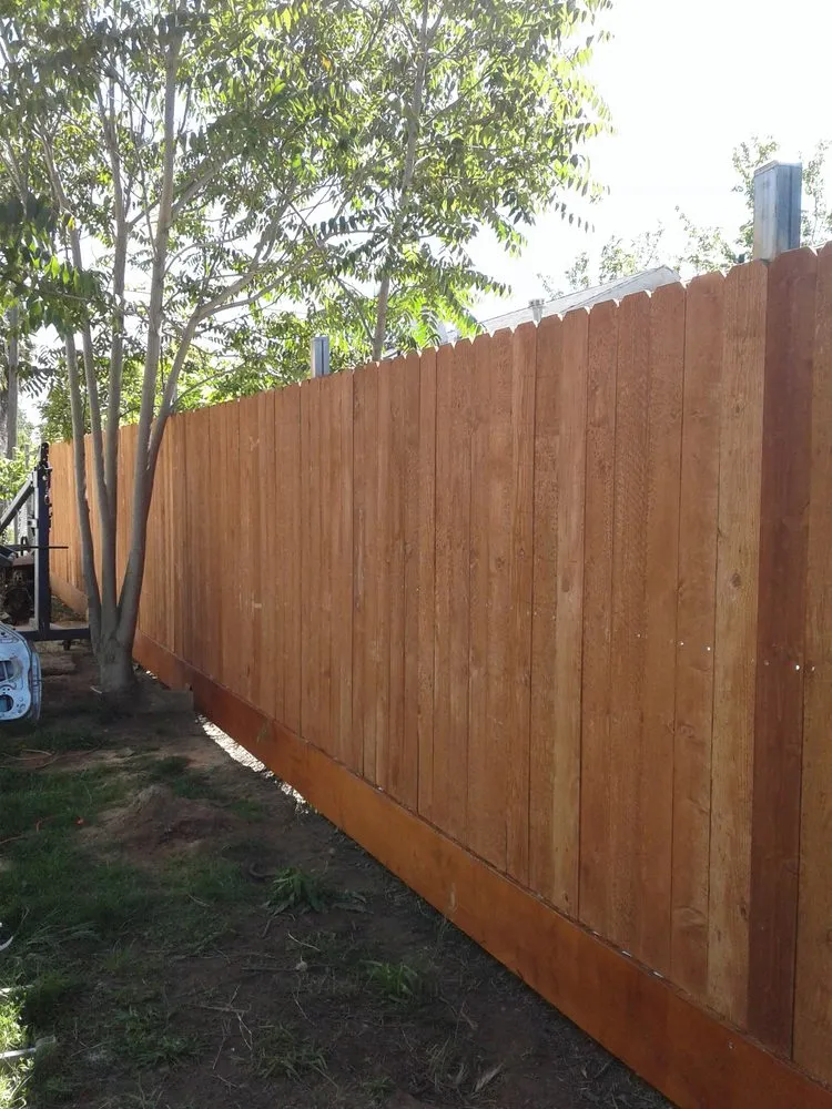 Affordable landscape design in Chiloquin, OR by EA&E Construction