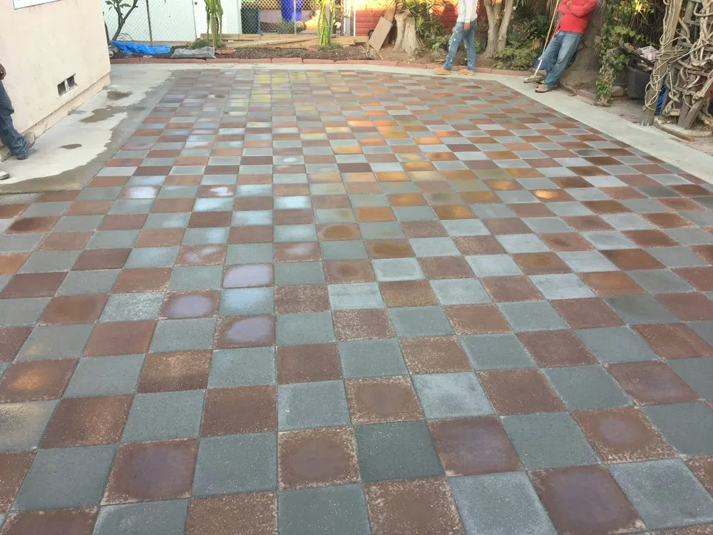 Expert yard maintenance experts serving San Diego, CA - EAF Landscaping