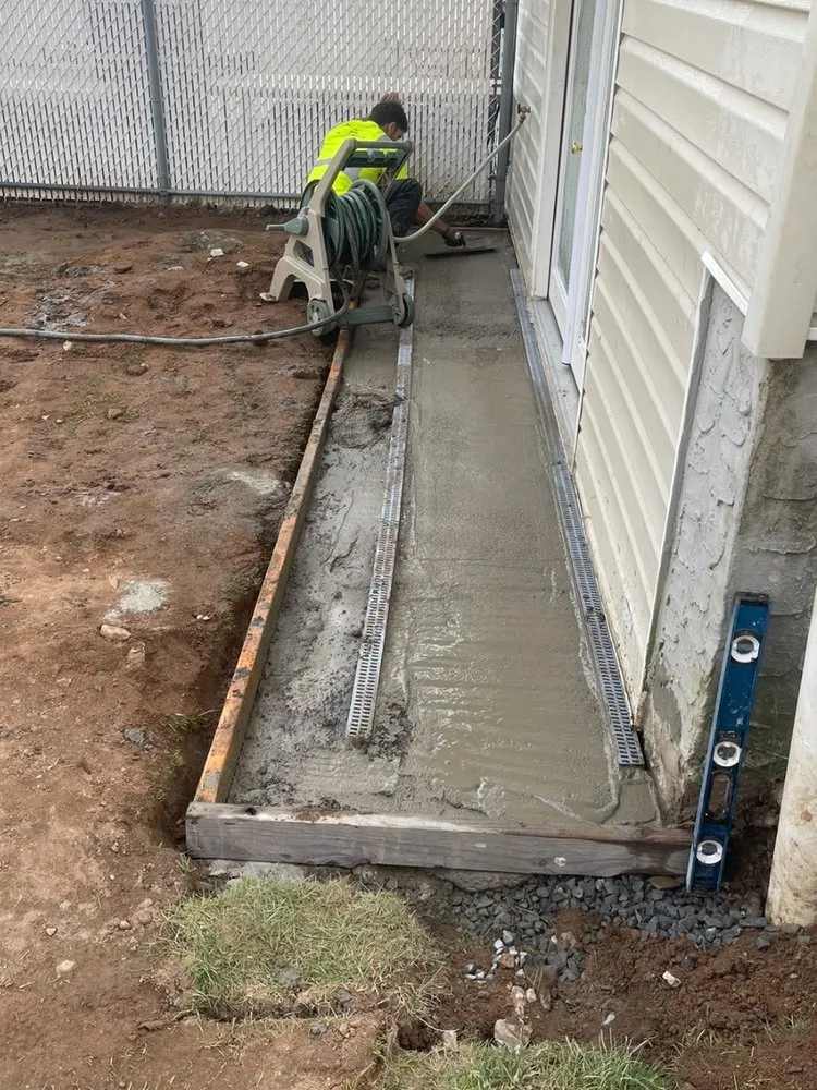 Affordable yard maintenance in Staten Island, NY - EAG Maintenance - EAGLE Landscaping & Lawn Care