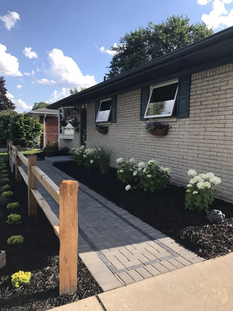 Reliable lawn care service in Dearborn Heights, MI - Eager Beaver Lawn & Snow