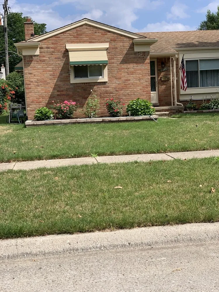 Custom outdoor landscaping in Dearborn Heights, MI by Eager Beaver Lawn & Snow