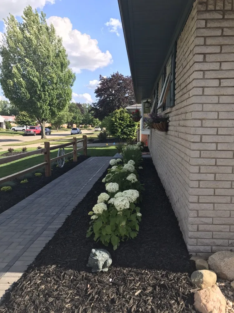 Custom outdoor landscaping experts serving Dearborn Heights, MI - Eager Beaver Lawn & Snow