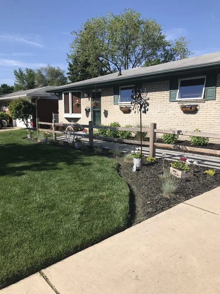 Professional outdoor landscaping experts serving Dearborn Heights, MI - Eager Beaver Lawn & Snow