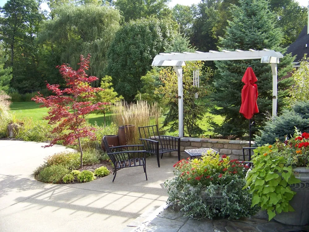 Trusted residential landscaping with custom design across Indianapolis, IN - Eagle Creek Nursery & Landscape