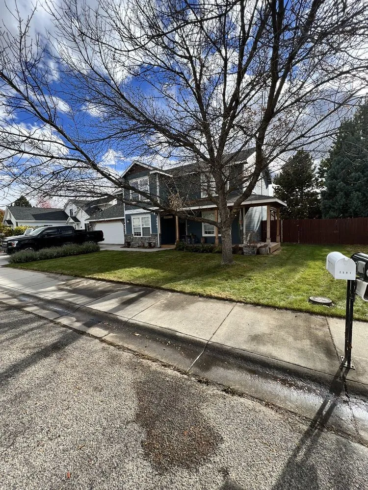 Expert landscape design for year-round maintenance in Kuna, ID by Eagle Crest Landscaping