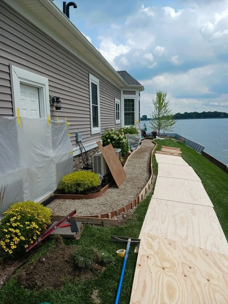 Custom garden landscaping in Marine City, MI by Eagle Eye Concrete and construction