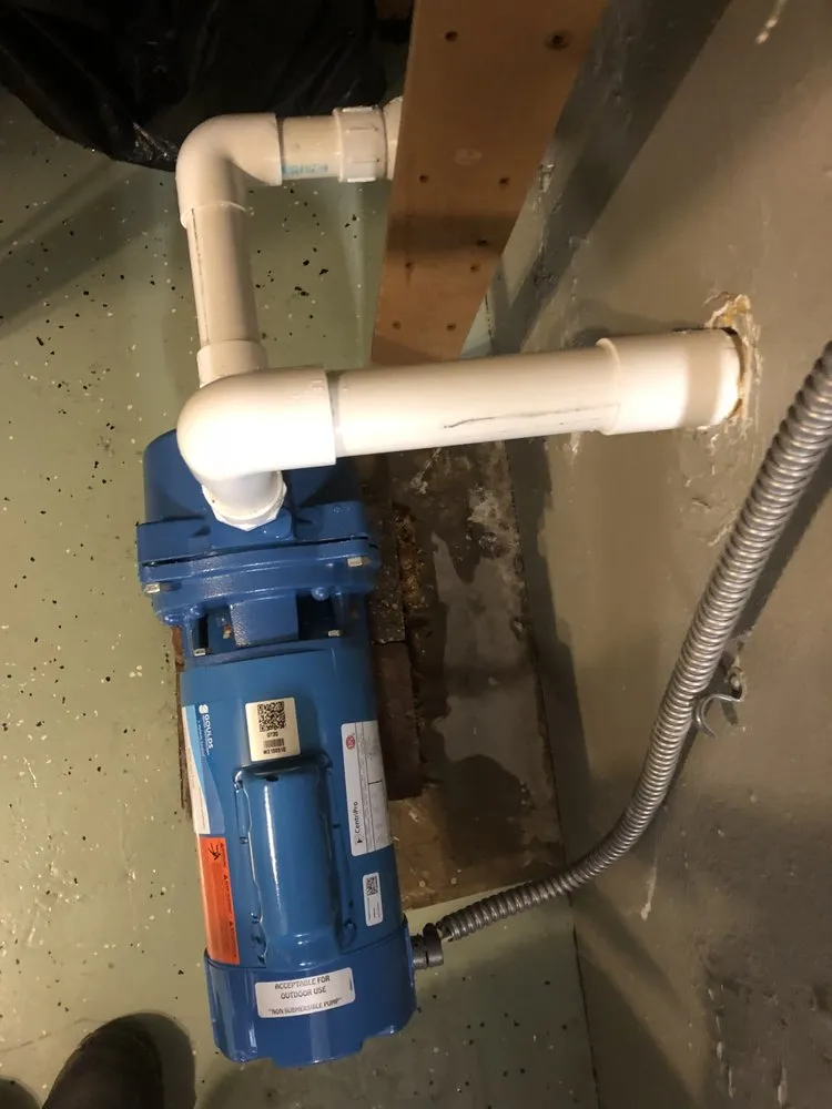 Trusted yard cleanup service in North Miami, FL by Eagle Eye Landscaping