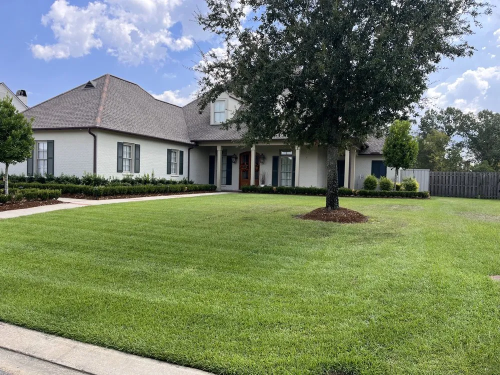 Local landscape design for beautiful yards across Baton Rouge, LA - Eagle Eye Lawn Care