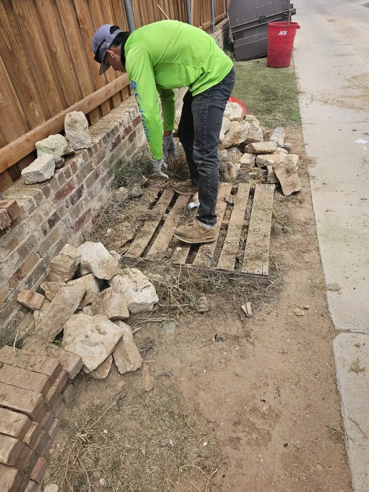 Trusted residential landscaping for beautiful yards in Lubbock, TX by Eagle Eye Mowing