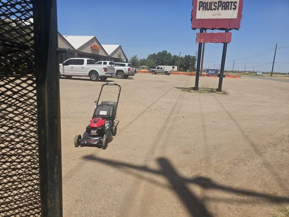 Top-rated yard cleanup service in Lubbock, TX - Eagle Eye Mowing