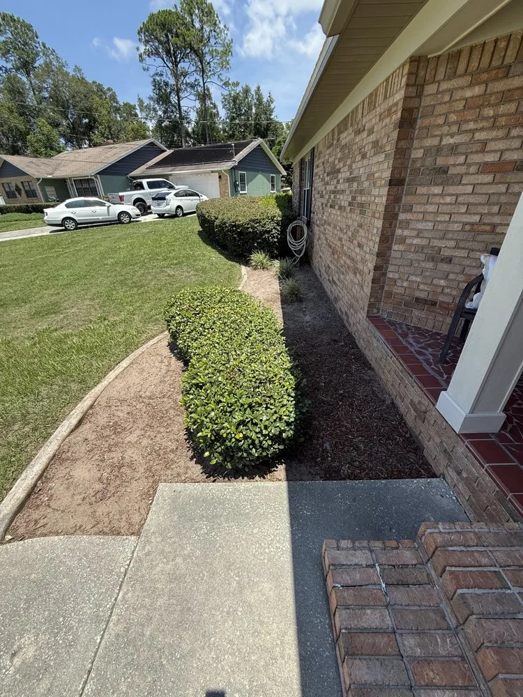 Local landscaping services near you in Ocala, FL by Eagle Greens Land Services