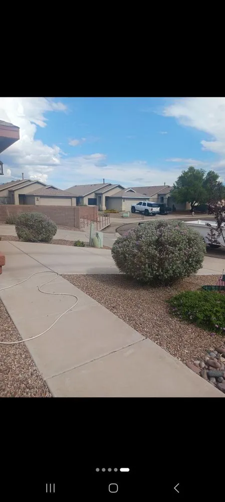Trusted yard maintenance in Tucson, AZ - Eagle landscape